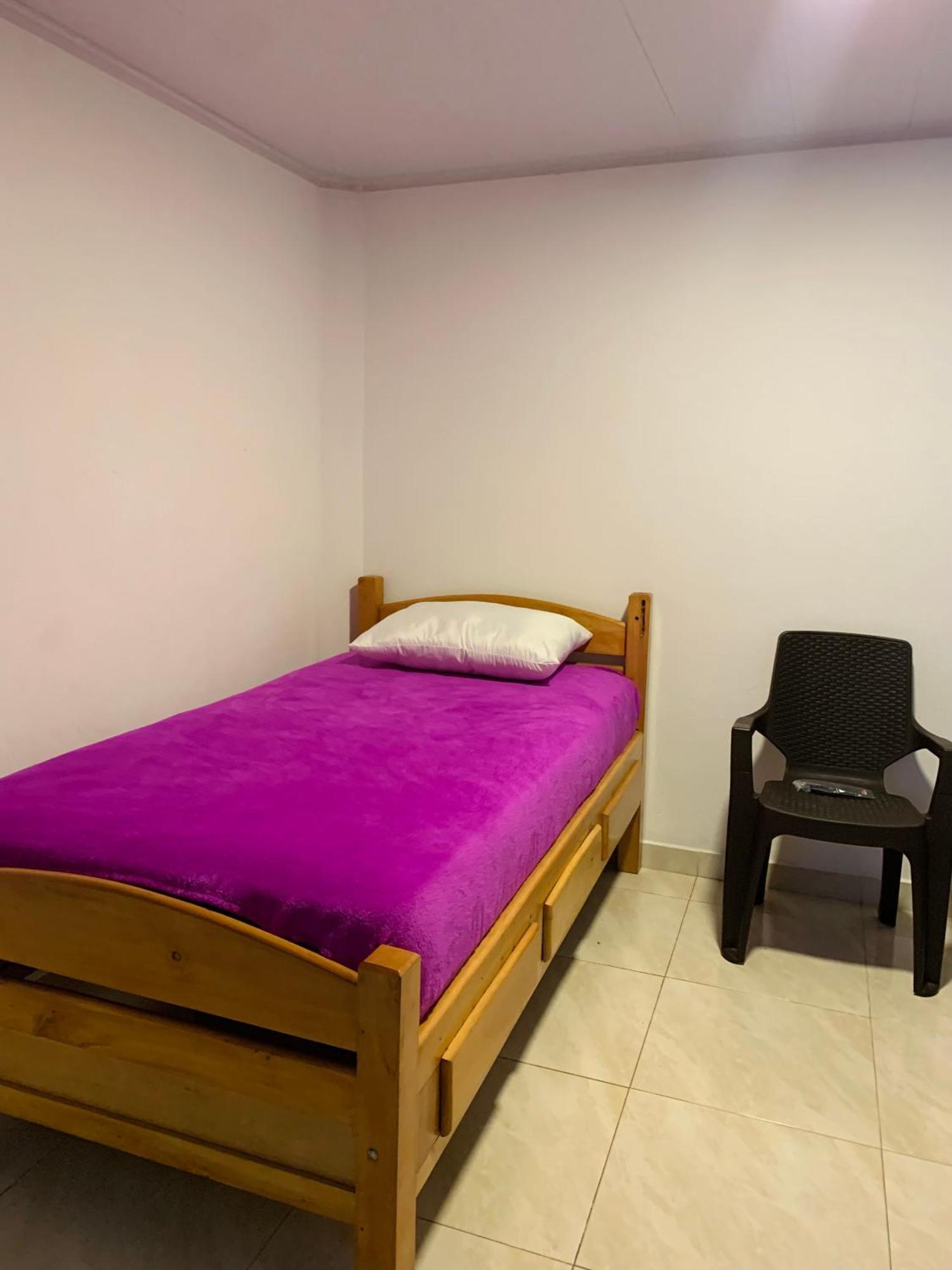 Hostel Bogota Kings Экстерьер фото